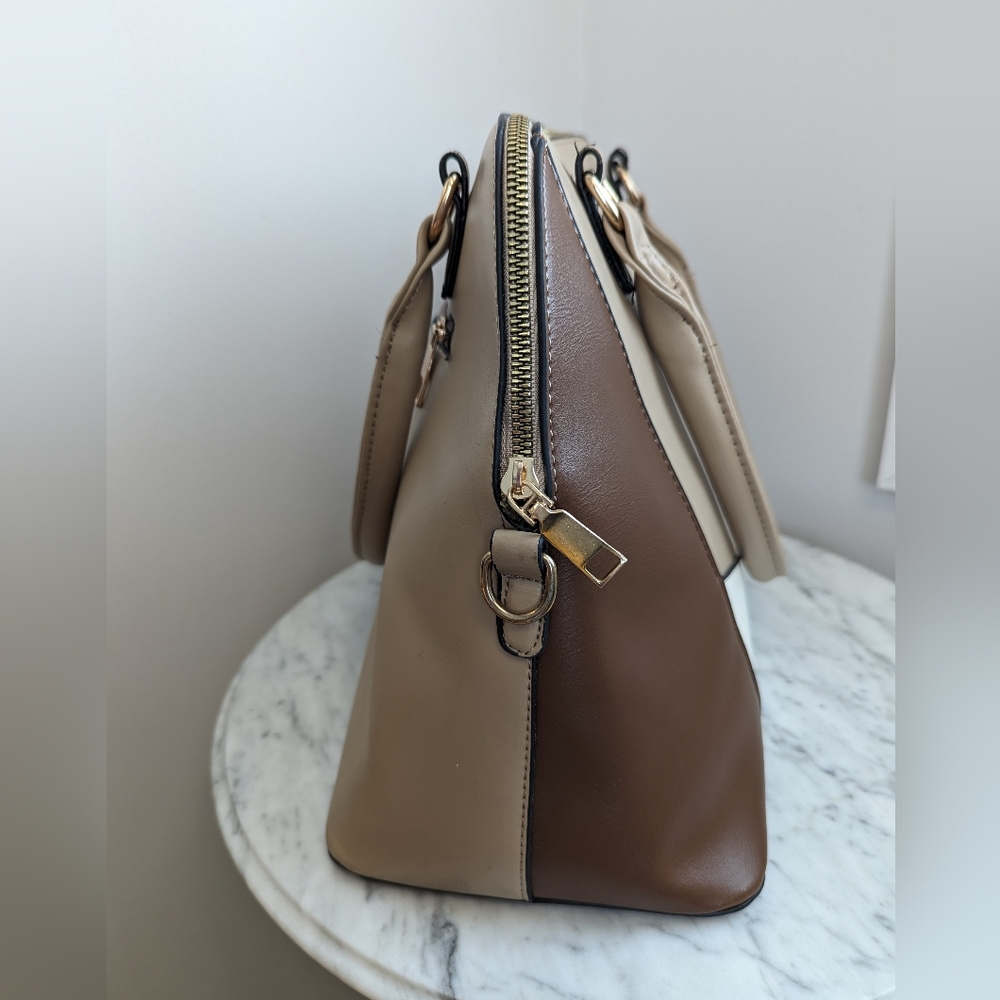 Neutral Geometric Shoulder Bag - Picture 3 of 7